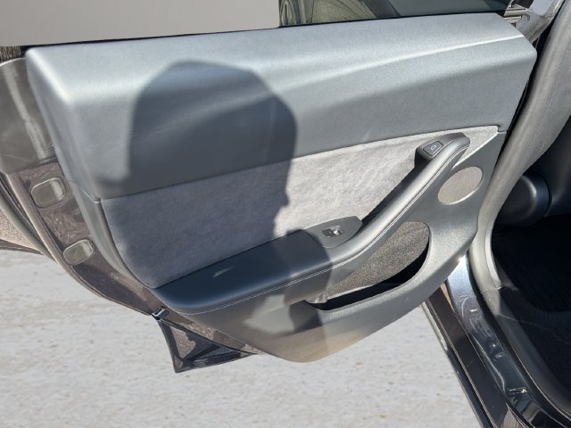 Used 2025 Tesla Model Y Long Range RWD image 14