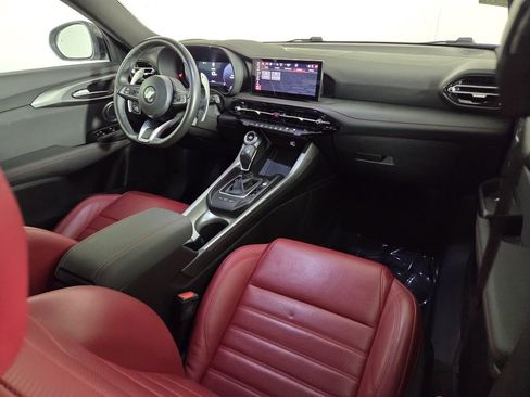 Certified 2025 Dodge Hornet R/T w/ R/T Plus Package image 28