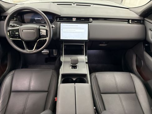 Certified 2026 Land Rover Range Rover Velar Dynamic SE AWD/4WD image 17