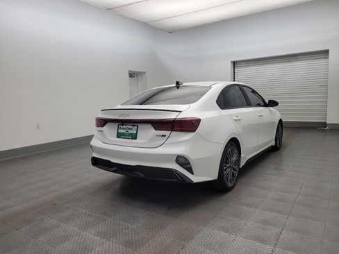Used 2023 Kia Forte GT-Line w/ GT-Line Premium Package FWD image 9