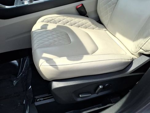Used 2024 Ford Edge Titanium AWD/4WD image 20