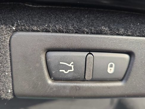 Used 2017 Maserati Quattroporte S GranSport image 7