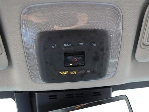 Certified 2024 Toyota Prius Limited image 39