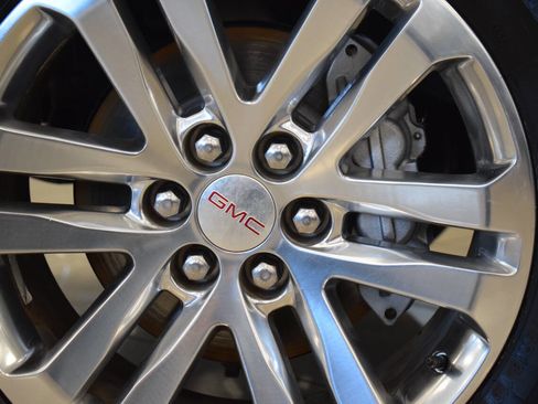 Used 2015 GMC Canyon SLT w/ Driver Alert Package image 30