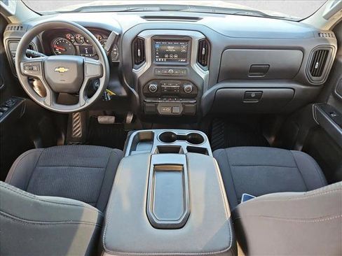 Used 2022 Chevrolet Silverado 1500 Custom image 17