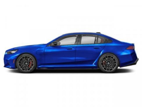 New 2026 BMW M5 image 3