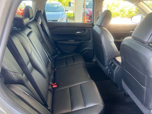 Certified 2023 Nissan Rogue SL w/ SL Premium Package AWD/4WD image 16