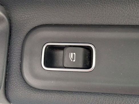 Used 2025 Mercedes-Benz CLA 250 CLA 250 image 33