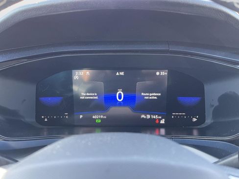 Used 2023 Volkswagen Taos SE image 7