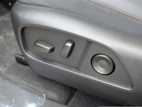 New 2026 Chevrolet Equinox ACTIV w/ Convenience Package III image 27