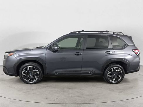 Used 2025 Subaru Forester Limited AWD/4WD image 8