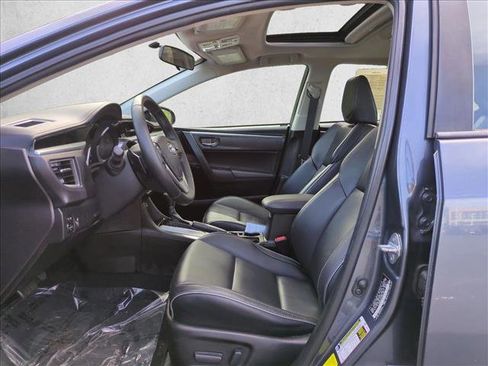 Used 2015 Toyota Corolla S Premium image 17