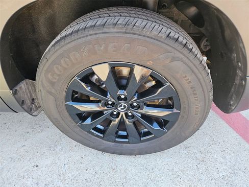 Used 2025 MAZDA CX-50 AWD 2.5 S w/ Premium Package image 26