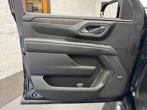 Used 2023 Chevrolet Tahoe Z71 w/ Luxury Package image 42