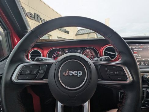 Used 2018 Jeep Wrangler Unlimited Rubicon image 21