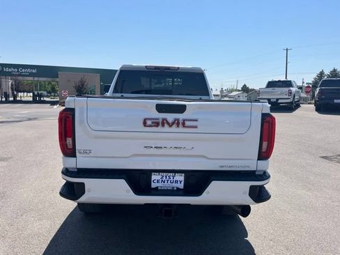 Used 2020 GMC Sierra 2500 Denali w/ Denali Ultimate Package AWD/4WD image 16