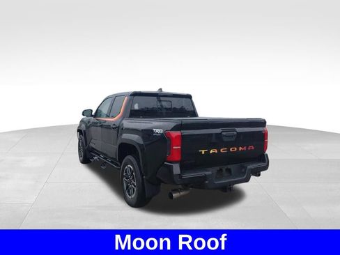 Used 2025 Toyota Tacoma TRD Sport w/ TRD Sport Upgrade Package AWD/4WD image 20