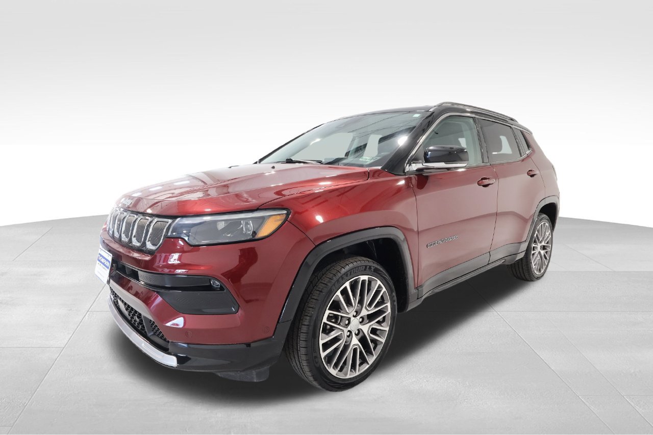Used 2022 Jeep Compass Limited w/ Elite Group AWD/4WD image 8