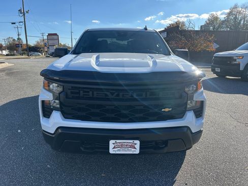 Used 2023 Chevrolet Silverado 1500 W/T w/ WT Value Package image 4