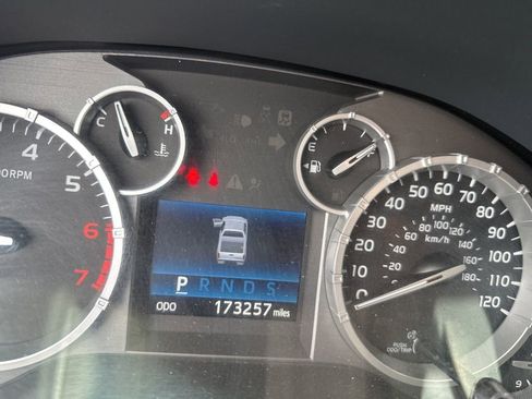 Used 2014 Toyota Tundra 1794 Edition image 8