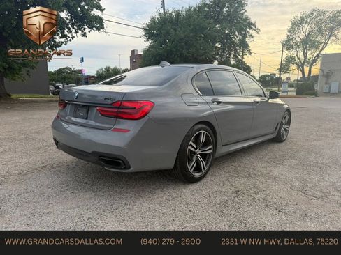Used 2018 BMW 750i RWD image 6