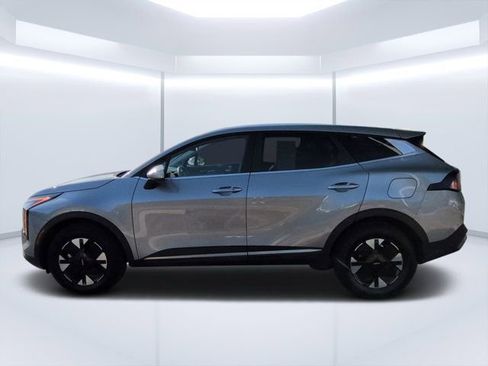 Used 2026 Kia Sportage LX FWD image 6