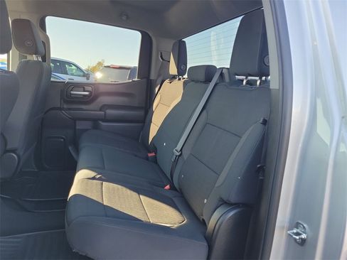 Used 2021 Chevrolet Silverado 1500 LT image 23