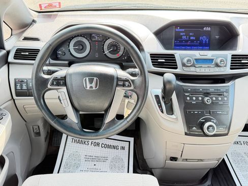 Used 2012 Honda Odyssey EX image 25