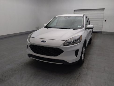 Used 2020 Ford Escape SE FWD image 15
