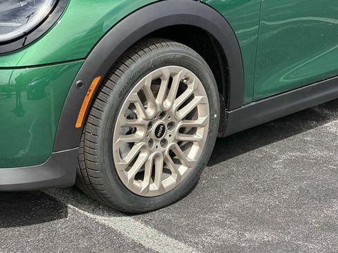 New 2026 MINI Cooper 4-Door Hardtop image 29