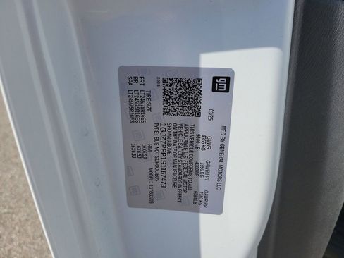 Used 2025 GMC Savana 3500 LT w/ LT Preferred Equipment Group RWD image 29