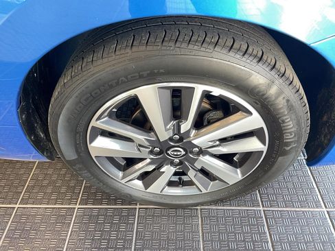 Certified 2023 Nissan Versa SV image 10