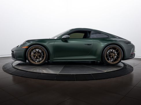 Certified 2026 Porsche 911 Carrera GTS image 2