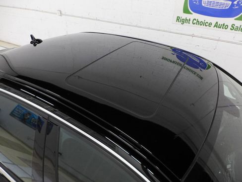 Used 2016 Mercedes-Benz E 350 Sedan image 13