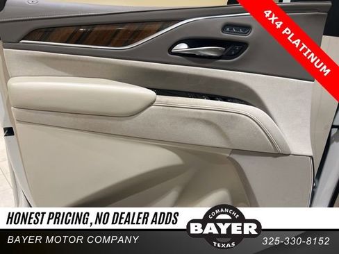 Used 2023 Cadillac Escalade Premium Luxury Platinum image 22