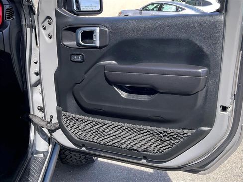 Used 2021 Jeep Wrangler Unlimited Rubicon w/ LED Lighting Group image 23