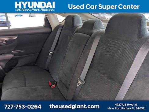 Used 2014 Nissan Altima 2.5 S w/ Sport Value Package FWD image 15