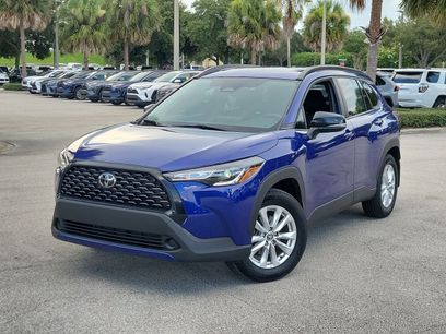 Used 2025 Toyota Corolla Cross LE w/ Moonroof Package