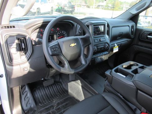 New 2026 Chevrolet Silverado 1500 W/T w/ WT Value Package RWD image 14