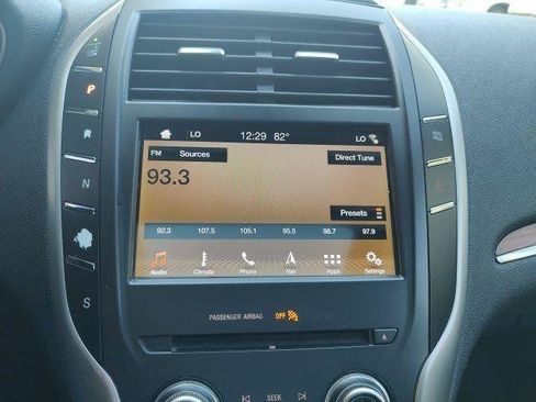 Used 2019 Lincoln MKC Reserve w/ MKC Climate Package AWD/4WD image 10