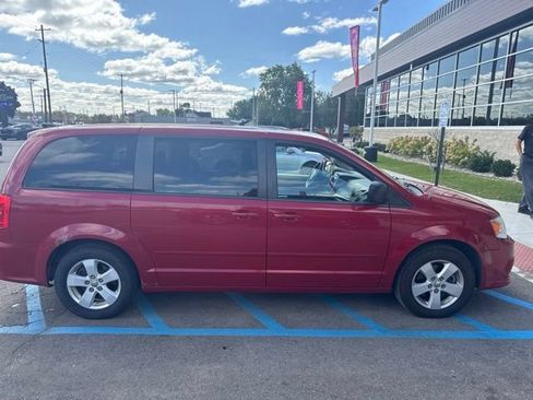 Used 2013 Dodge Grand Caravan SE FWD image 5