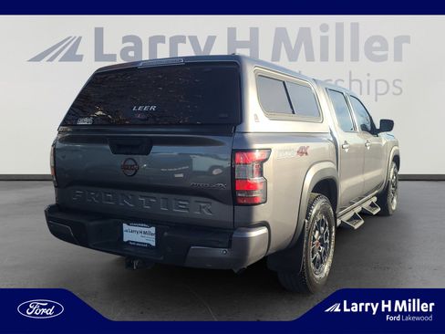 Used 2022 Nissan Frontier PRO-4X w/ Pro-4X Premium Package image 5