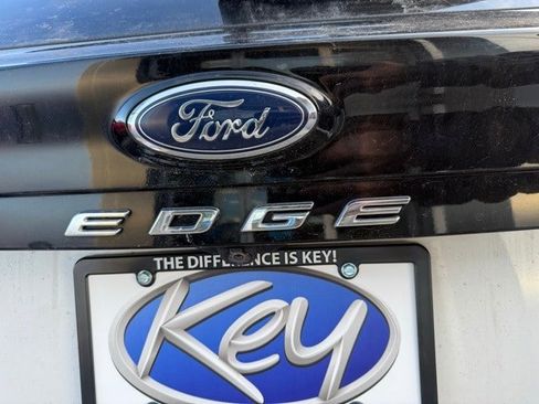 Used 2022 Ford Edge ST-Line w/ Class II Trailer Tow Package image 29