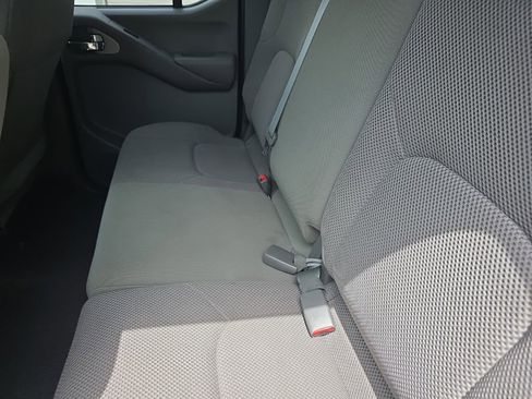 Used 2020 Nissan Frontier SV w/ Midnight Edition Floor Mats RWD image 19