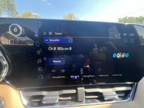 New 2026 Chevrolet Equinox ACTIV w/ Convenience Package III AWD/4WD image 38