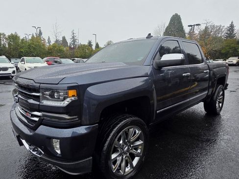 Used 2018 Chevrolet Silverado 1500 LTZ Z71 w/ Centennial Edition AWD/4WD image 5