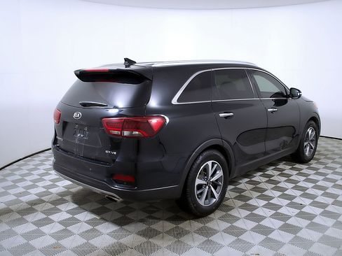 Used 2019 Kia Sorento EX FWD image 8