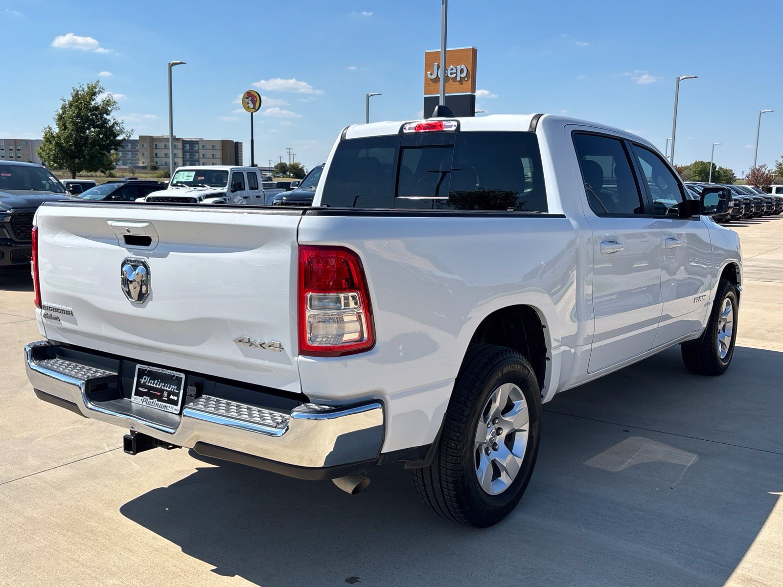 Used 2022 RAM 1500 Big Horn AWD/4WD image 5