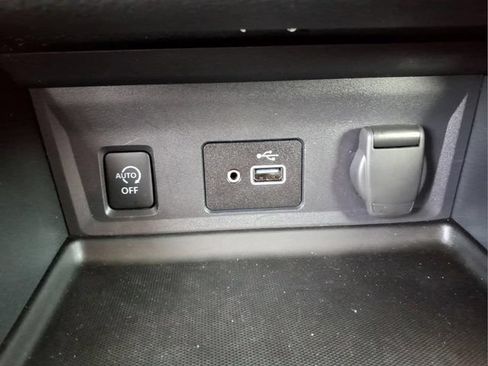Used 2024 Nissan Sentra S FWD image 22