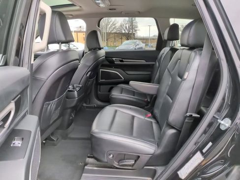 Used 2025 Kia Telluride S AWD/4WD image 13
